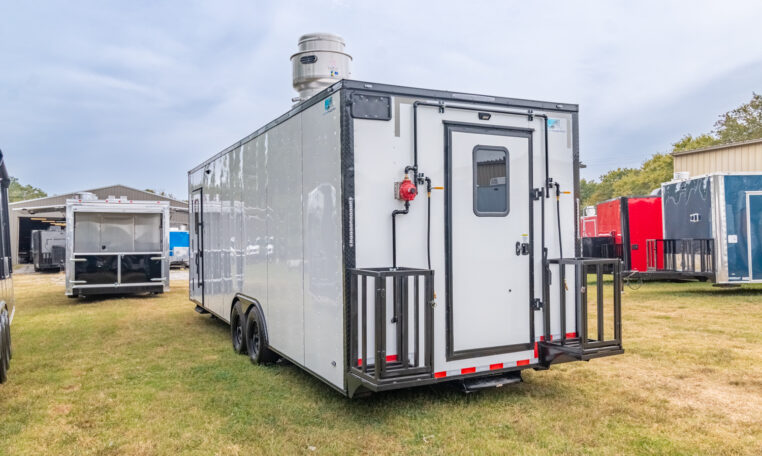 8.5×26 Fully Loaded Food Trailer – Mobile Kitchen Concession Trailer - Image 5