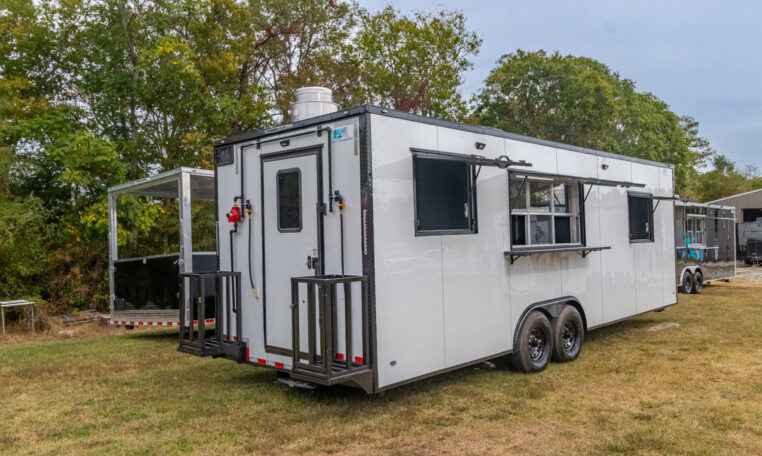 8.5×26 Fully Loaded Food Trailer – Mobile Kitchen Concession Trailer - Image 3