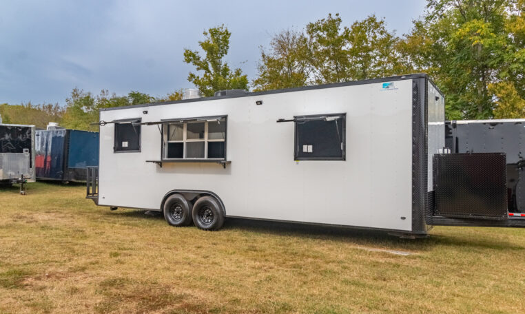 8.5×26 Fully Loaded Food Trailer – Mobile Kitchen Concession Trailer - Image 2