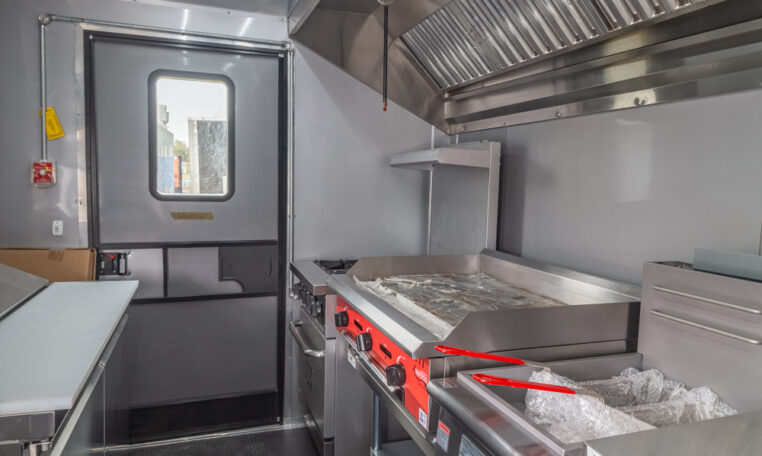 8.5×26 Fully Loaded Food Trailer – Mobile Kitchen Concession Trailer - Image 18
